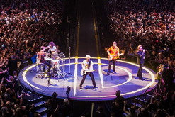 U2 on Sep 25, 2015 [753-small]