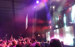 Blink 182 & Steve Aoki on Feb 4, 2017 [074-small]
