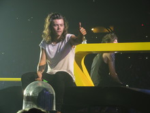 One Direction  / Augustana on Aug 29, 2015 [243-small]