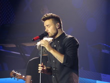 One Direction  / Augustana on Aug 29, 2015 [251-small]