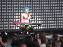 Fall Out Boy / Paramore / New Politics / LØLØ on Jul 8, 2014 [284-small]