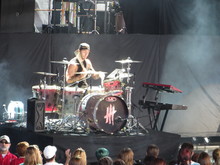 Fall Out Boy / Paramore / New Politics / LØLØ on Jul 8, 2014 [286-small]