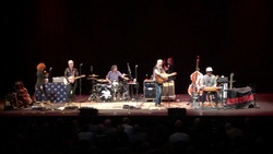 Steve Earle & The Dukes   / The Mastersons on Dec 9, 2018 [604-small]