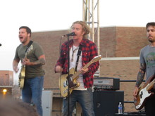 We The Kings on Apr 17, 2015 [522-small]