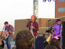 We The Kings on Apr 17, 2015 [523-small]