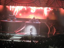 Kellie Pickler / Gloriana / Taylor Swift on Mar 26, 2010 [671-small]
