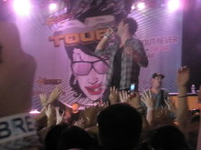 "Alternative Press Tour" / Never Shout Never / Every Avenue / The Summer Set / Hey Monday / The Cab on May 6, 2010 [708-small]