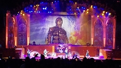 Iron Maiden / The Raven Age on Sep 21, 2019 [650-small]