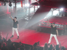 Jackson Guthy / Big Time Rush / One Direction on Feb 25, 2012 [820-small]