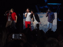 One Direction / Olly Murs / Manika on Jun 1, 2012 [839-small]