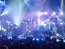 Daughtry / Michael Sanchez on Aug 4, 2012 [903-small]