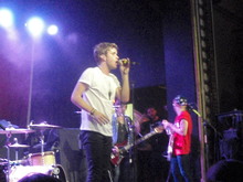 All Time Low / Hit the Lights / The Downtown Fiction / The Summer Set on Oct 17, 2012 [914-small]