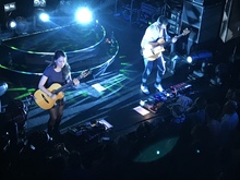 Rodrigo y Gabriela on Oct 9, 2019 [236-small]