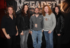 Megadeth / Kyng on Nov 14, 2012 [493-small]