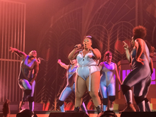 Lizzo / Ari Lennox / Sophia Eris on Oct 10, 2019 [535-small]