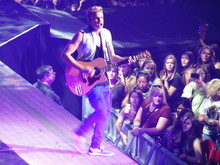 Justin Bieber / Hot Chelle Rae / Cody Simpson / Mike Posner on Jul 28, 2013 [068-small]