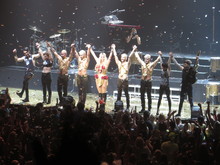 Kesha / Semi Precious Weapons on Aug 9, 2013 [112-small]