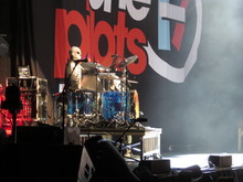 Fall Out Boy / Twenty One Pilots / Panic! At the Disco on Sep 14, 2013 [116-small]