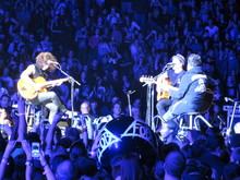 Fall Out Boy / Twenty One Pilots / Panic! At the Disco on Sep 14, 2013 [119-small]