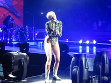Miley Cyrus  / Icona Pop on Apr 12, 2014 [237-small]