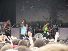 Vans Warped Tour 2014 on Jul 18, 2014 [285-small]