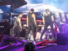 One Direction  / 5 Seconds Of Summer on Aug 17, 2014 [314-small]
