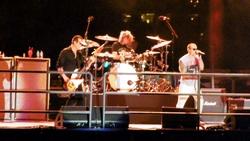 Stone Temple Pilots on Jun 13, 2015 [393-small]
