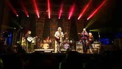 Dark Star Orchestra on Feb 13, 2016 [485-small]
