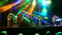 Yonder Mountain String Band / Keller & The Keels on Feb 5, 2016 [489-small]
