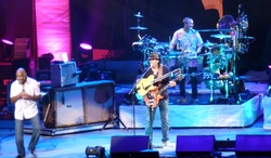 Rod Stewart / Santana on Jun 3, 2014 [524-small]