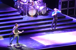 Van Halen / Kool & The Gang on Apr 27, 2012 [576-small]