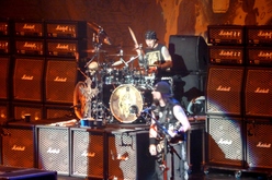 Judas Priest / Black Label Society / Thin Lizzy on Nov 27, 2011 [587-small]