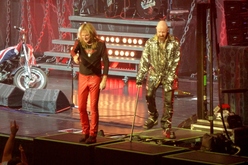 Judas Priest / Black Label Society / Thin Lizzy on Nov 27, 2011 [592-small]