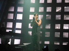 Labrinth / Drake on Apr 8, 2012 [680-small]