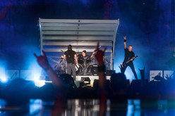 Metallica / Local H / DJ Master Mike on Jun 4, 2017 [939-small]