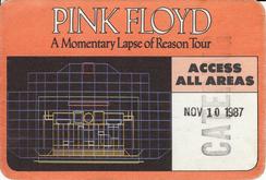 Pink Floyd on Nov 10, 1987 [749-small]