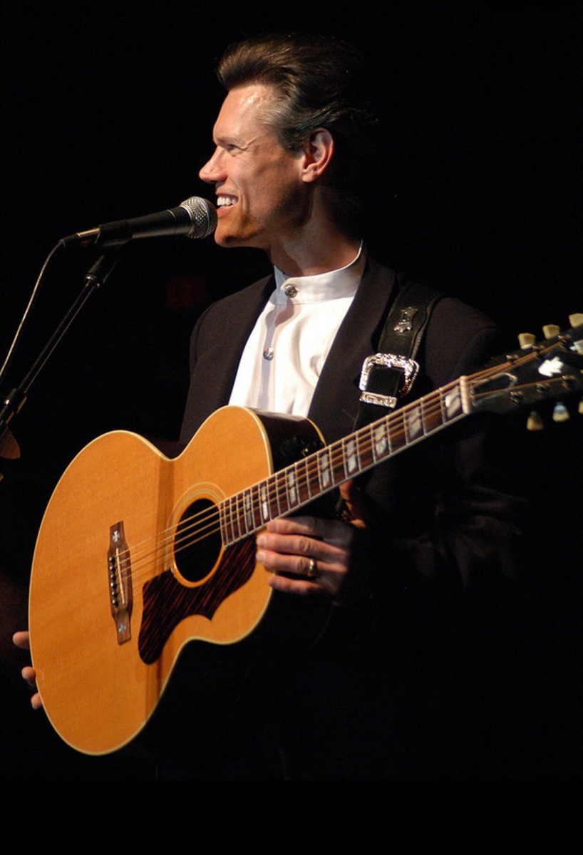 Randy Travis Concert & Tour History (Updated for 2023) Concert Archives