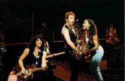 Bruce Springsteen on Oct 13, 1992 [136-small]