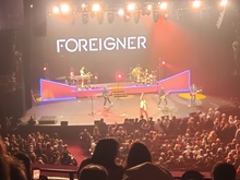 Foreigner on Jan 24, 2020 [707-small]