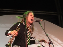 The Levellers / The Wailers / men of splendor / Zambula / The Commitments on Jul 14, 2007 [339-small]