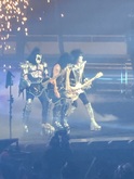 KISS / David Lee Roth on Feb 15, 2020 [520-small]