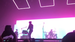 The 1975 / Pale Waves on Jun 19, 2017 [810-small]