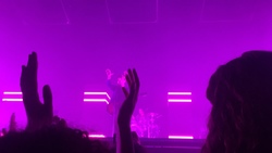 The 1975 / Pale Waves on Jun 19, 2017 [813-small]