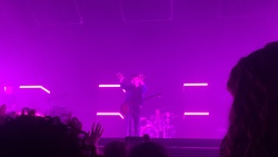 The 1975 / Pale Waves on Jun 19, 2017 [817-small]