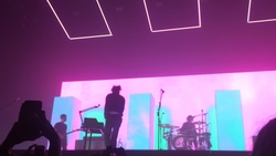 The 1975 / Pale Waves on Jun 19, 2017 [819-small]