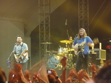 Colour Coding / The Temper Trap / Nada Surf / Neon Trees / Avalanche City / Tully on Tully on May 18, 2013 [600-small]