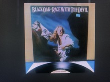 Blue Oyster Cult/Black Oak Arkansas on Nov 9, 1977 [498-small]