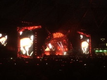 AC/DC / Axl Rose on Jun 4, 2016 [145-small]