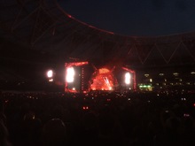 AC/DC / Axl Rose on Jun 4, 2016 [146-small]