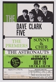 Dave Clark Five / Sonny and Cher / The Premiers / The astronauts on Jul 19, 1965 [588-small]